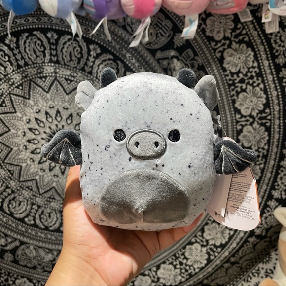 NWT GIO HALLOWEEN SQUISHMALLOW - Picture 2 of 2